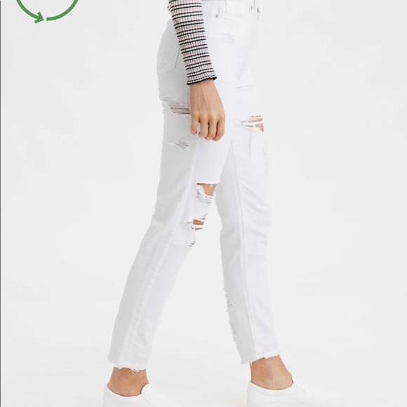 American Eagle Mom Jean - Picture 3 of 16